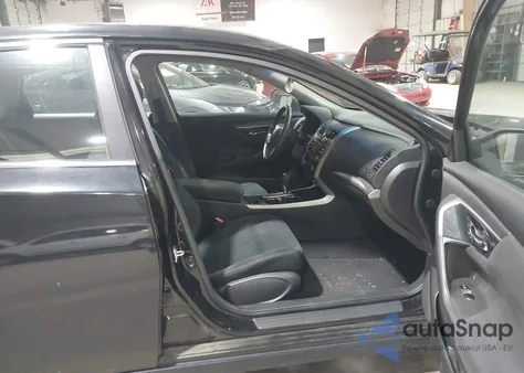 2014 Nissan Altima 2.5 S z USA, uszkodzony, nr VIN 1N4AL3AP4EC203672